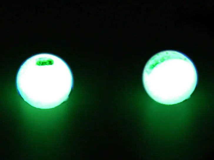 Tungsten Kopfperlen geschlitzt - PHOSPHOR. - 100 Stk. - 3,0 mm