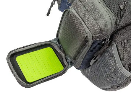 Fliegenweste hotfly EXPERT V3 mit Rucksack